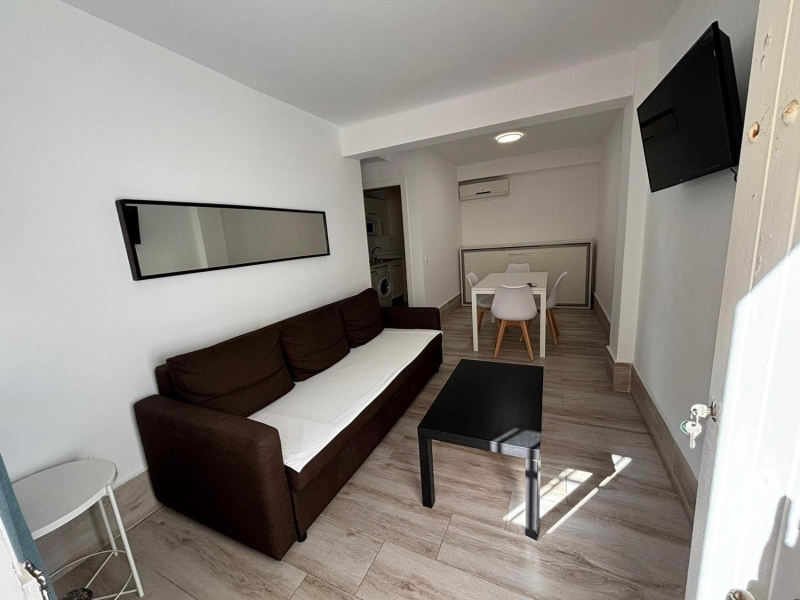 Hospederia Imar Hotel Кадис Екстериор снимка